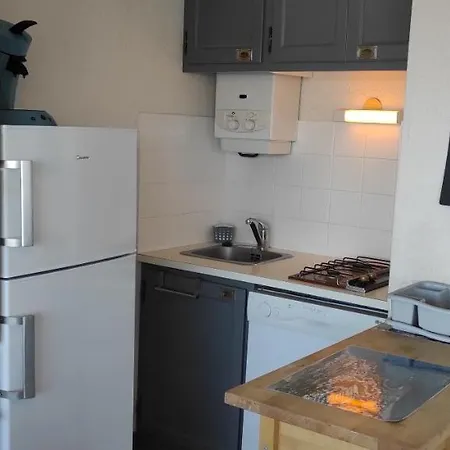 T2 Vue Avec Parking Piscine Tennis Boulodrome Parc Enfants Apartamento Agde