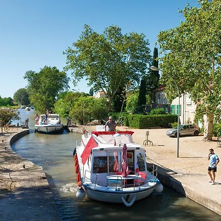 T2 Vue Avec Parking Piscine Tennis Boulodrome Parc Enfants Agde