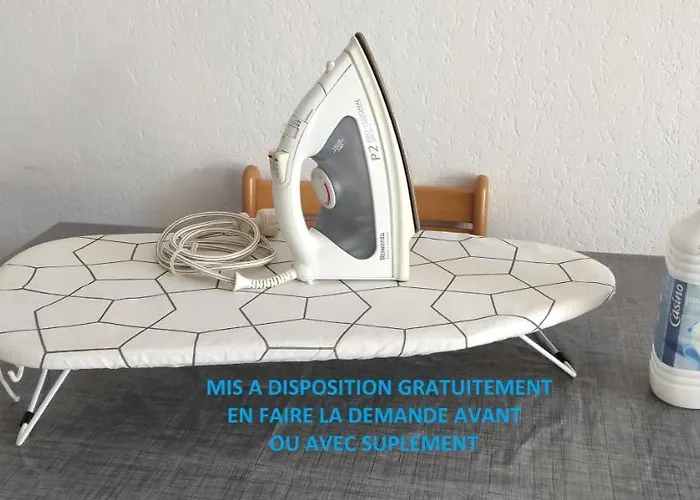 T2 Vue Avec Parking Piscine Tennis Boulodrome Parc Enfants Apartman *