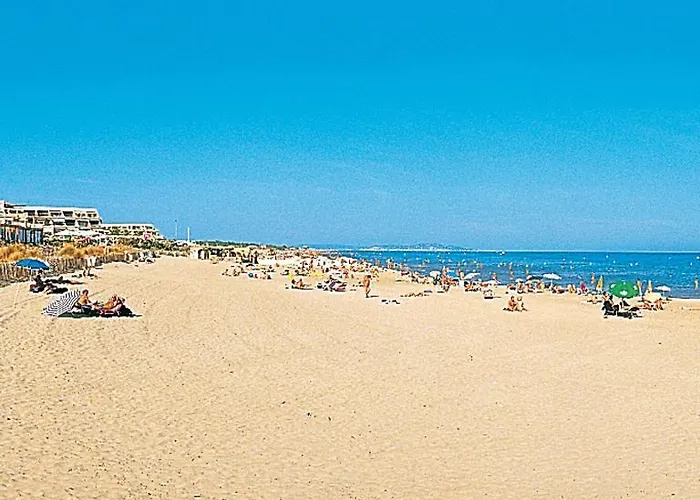 T2 Vue Avec Parking Piscine Tennis Boulodrome Parc Enfants